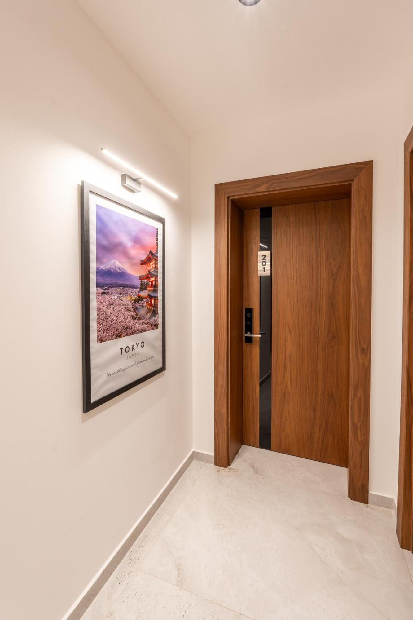 Ruby Hotel Prishtina Pristina Extérieur photo