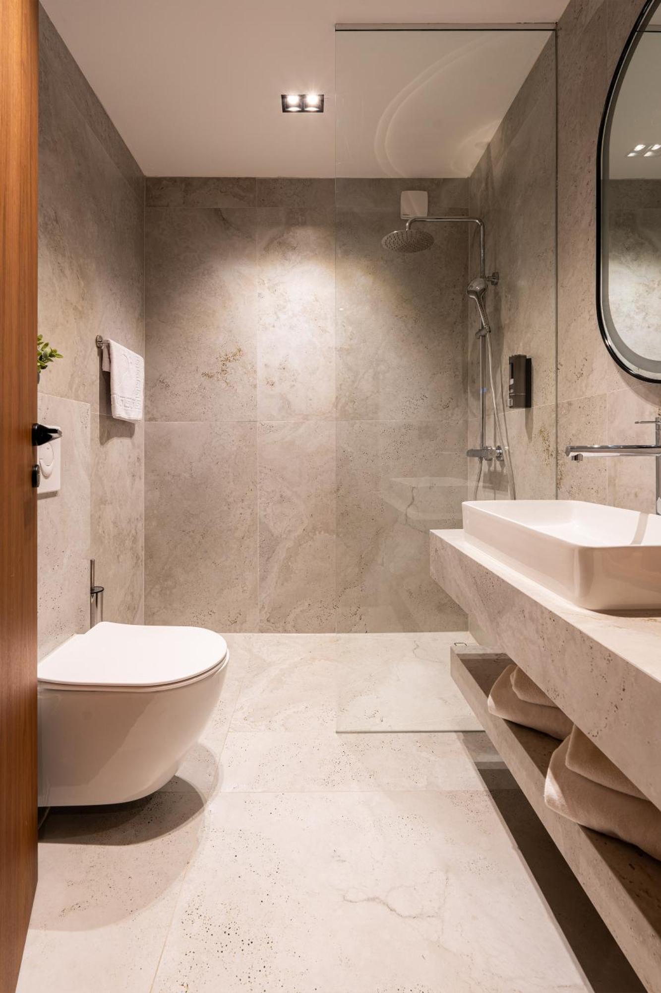 Ruby Hotel Prishtina Pristina Extérieur photo