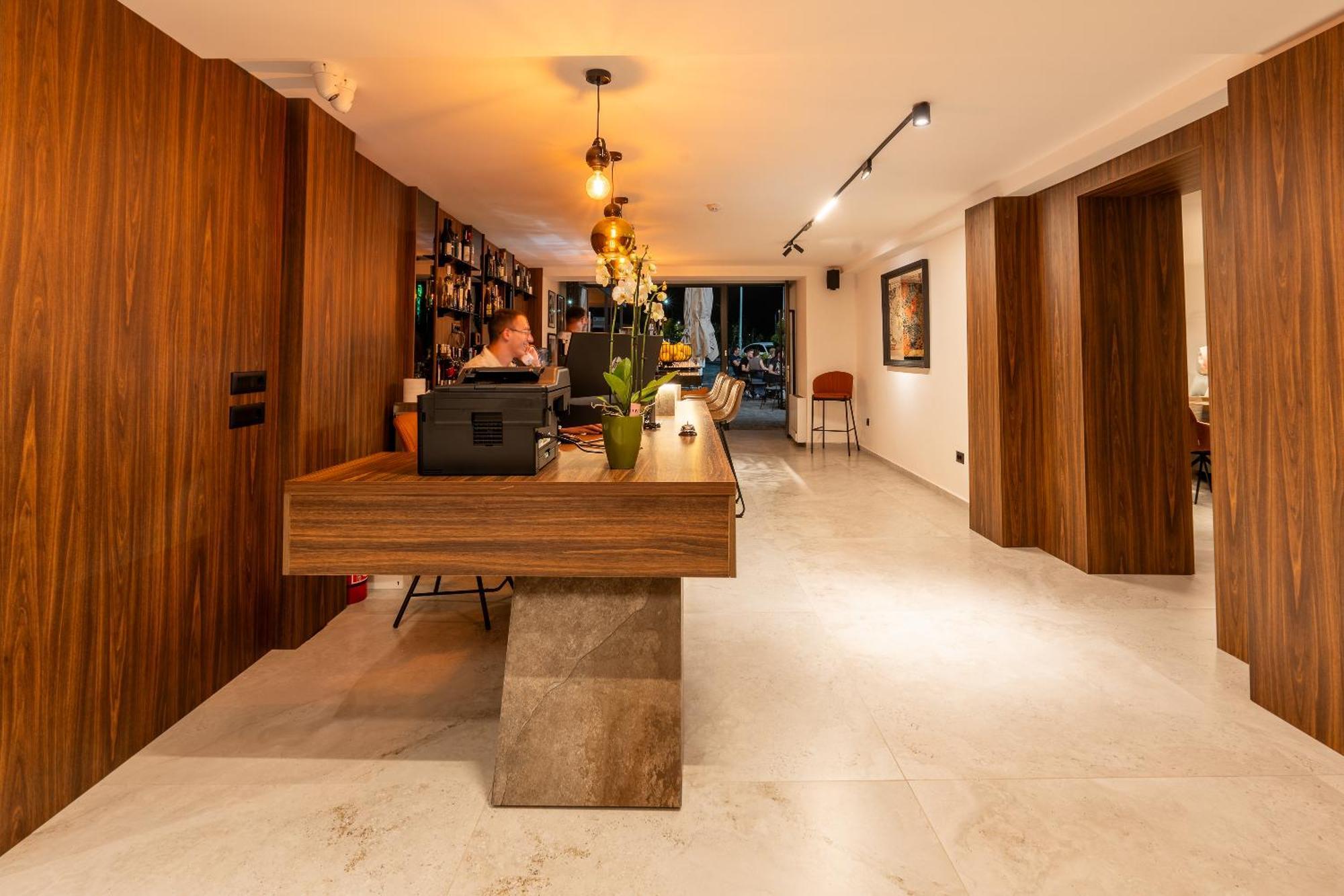 Ruby Hotel Prishtina Pristina Extérieur photo